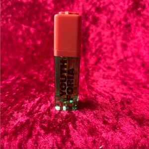 #B108 NWOT Youth Foria BYO Blush Oil in Color: Chemical Reaction